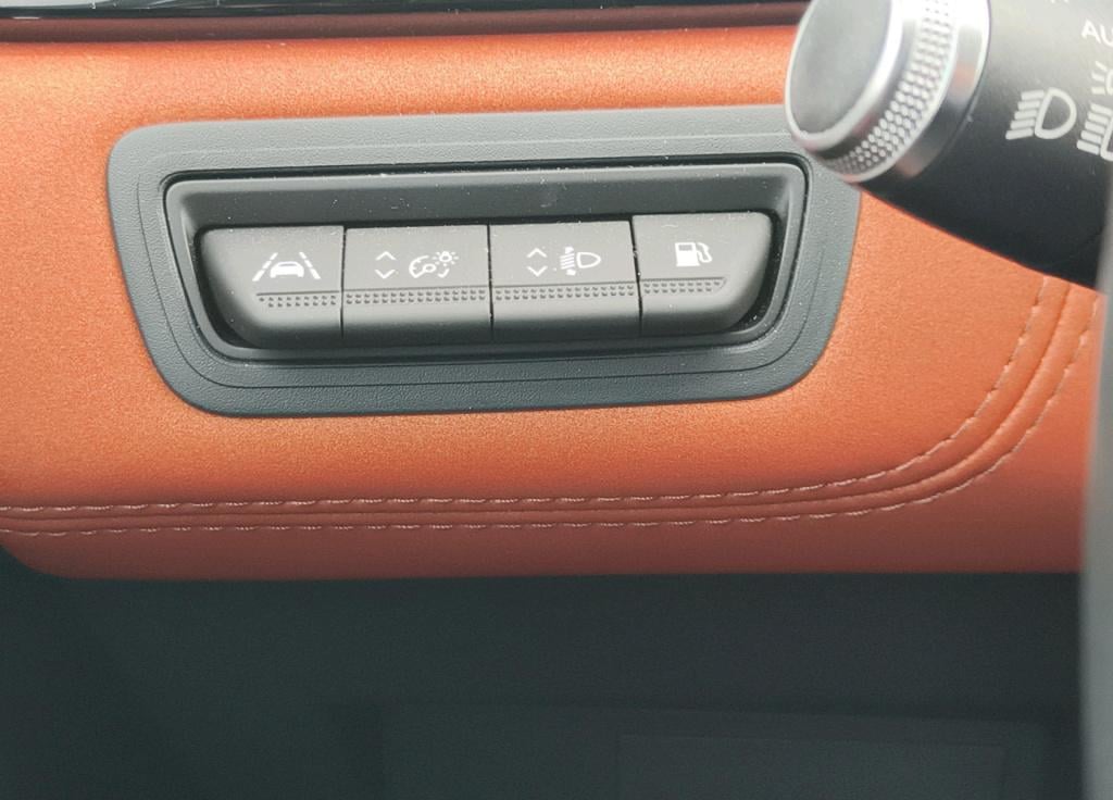 Renault Captur 1.6 e-tech plug-in hybrid 160 serie limitée e-tech