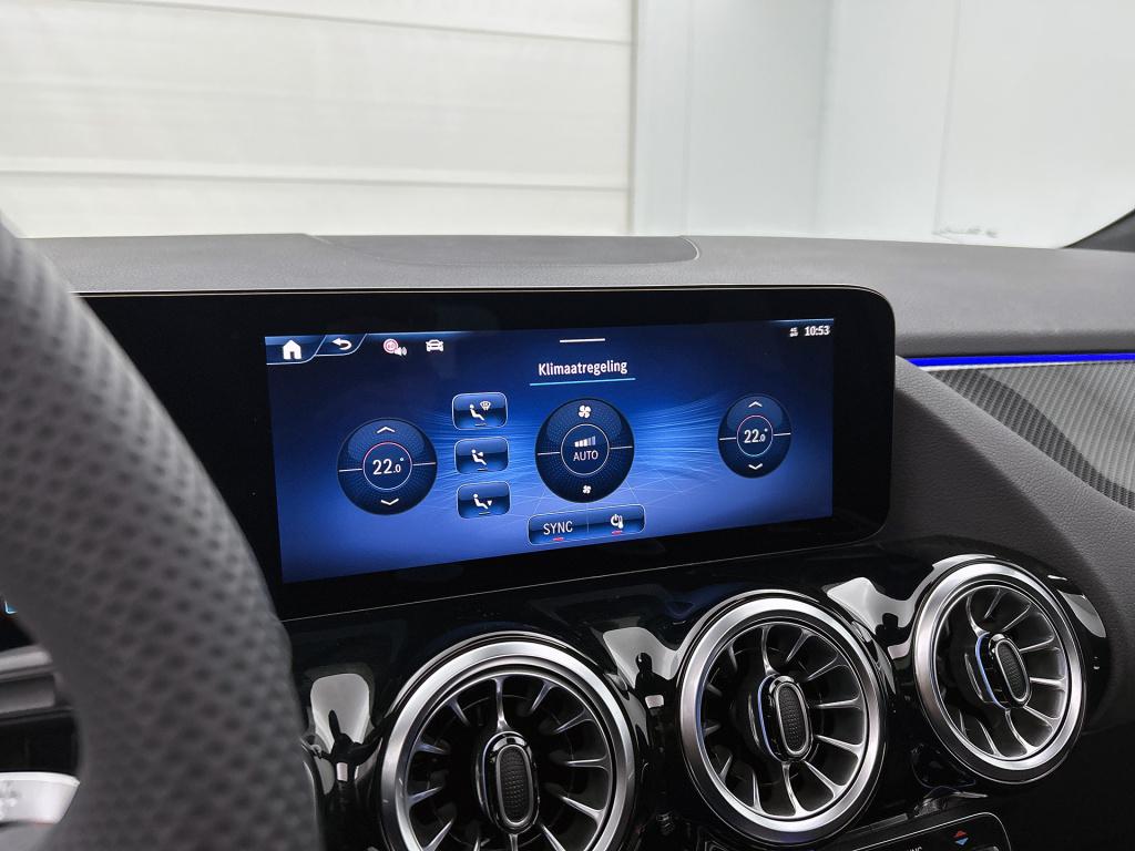 Mercedes-Benz B-Klasse 180 business solution amg | nightpakket | smartphone