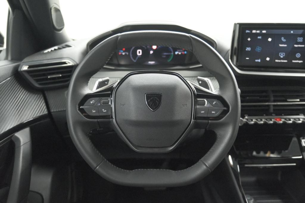Peugeot 2008 1.2 hybrid 145 allure | apple carplay | climate control | park