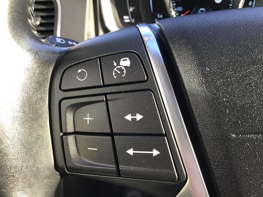Volvo XC60 2.0 t5 fwd summum