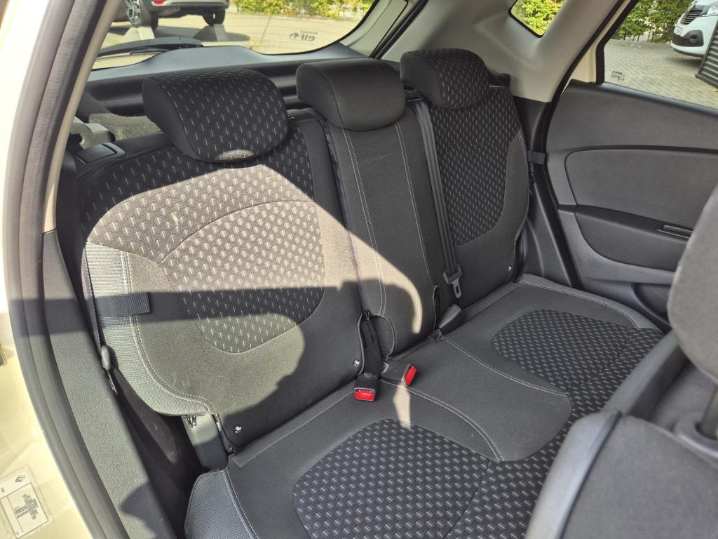 Renault Captur tce 90 intens parkeersensoren, navigatie, led verlichting, c