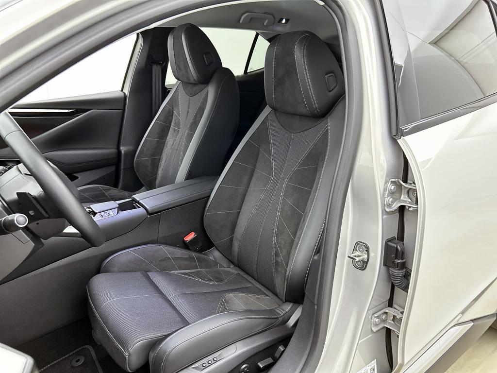 Ds Ds 4 130 pk automaat etoile | rijklaar | elektrische stoelen | adaptieve