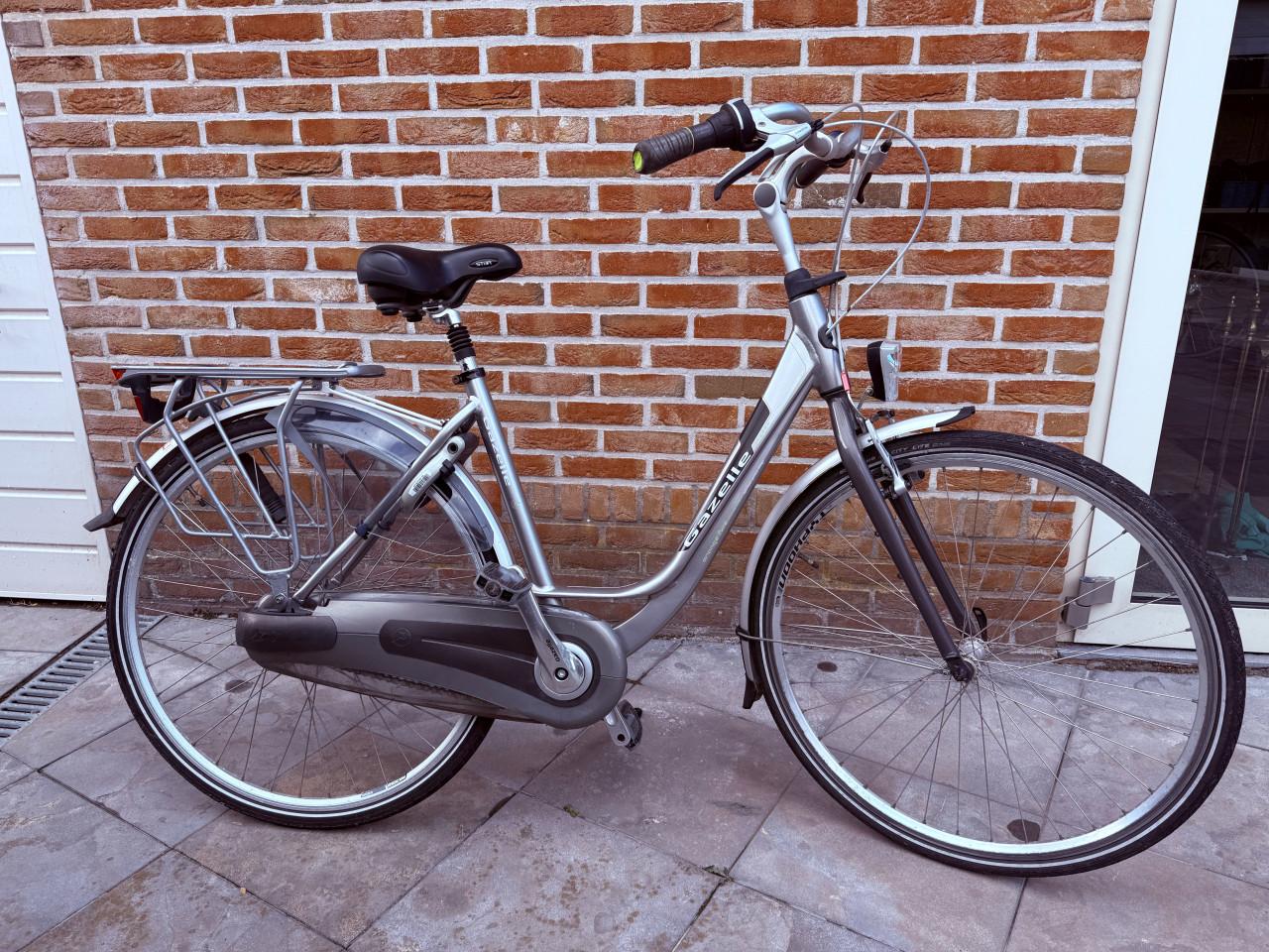 Gazelle orange dames fiets 28 inch