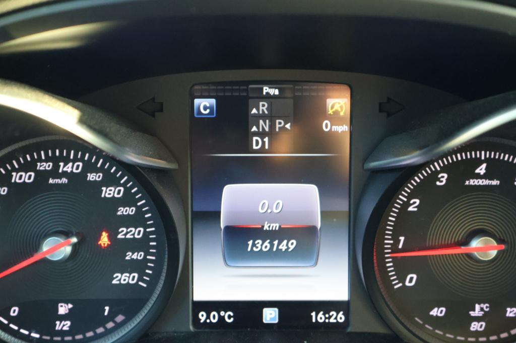 Mercedes-Benz C-Klasse estate 200 ambition i trekhaak i camera i stoelverwa