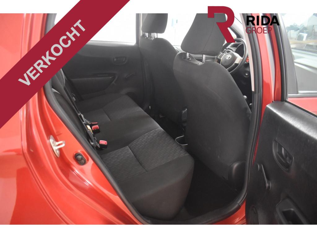 Toyota Yaris 1.0 vvt-i now 5 deurs|verkocht