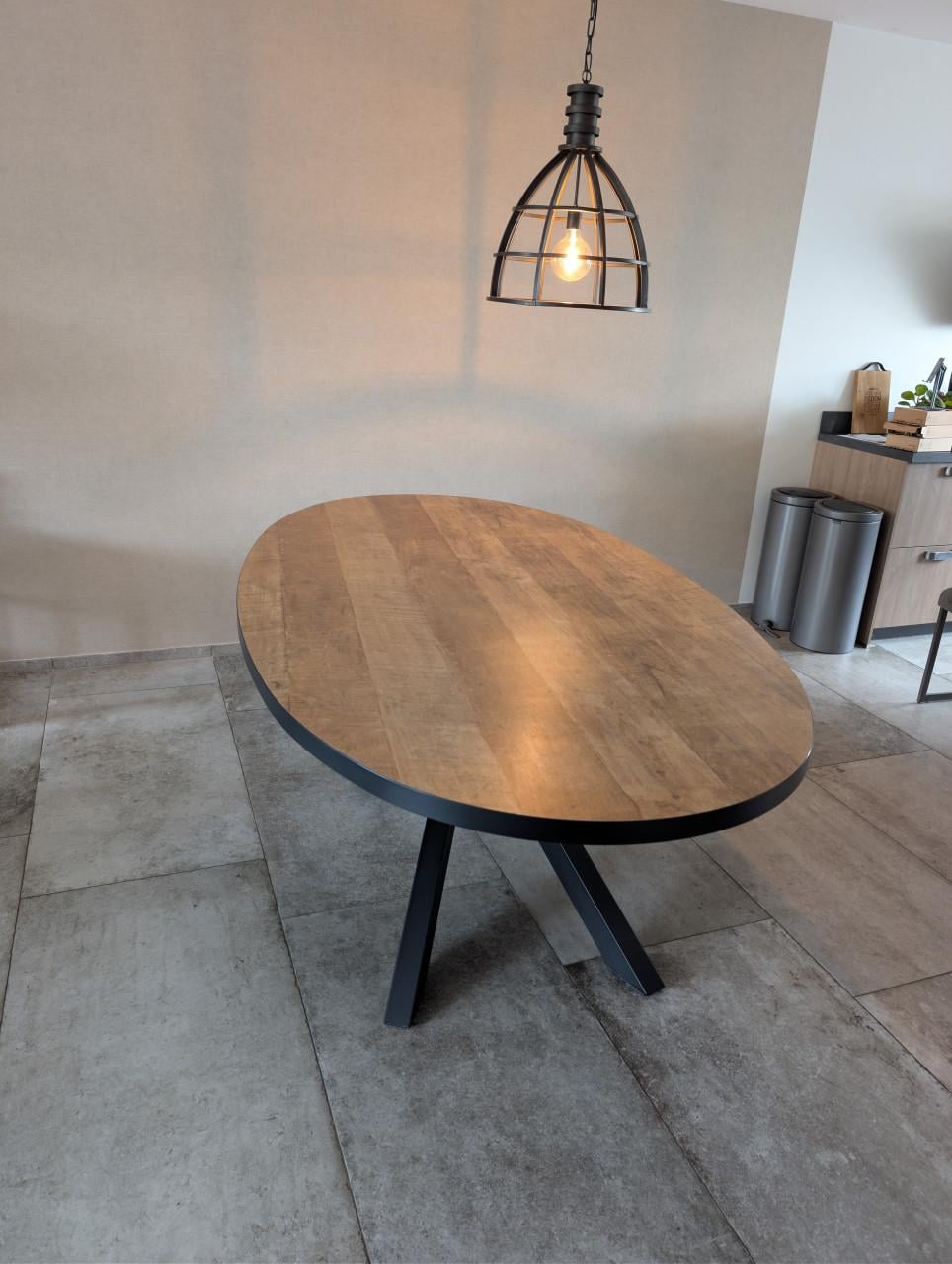 Ovale eetkamer tafel