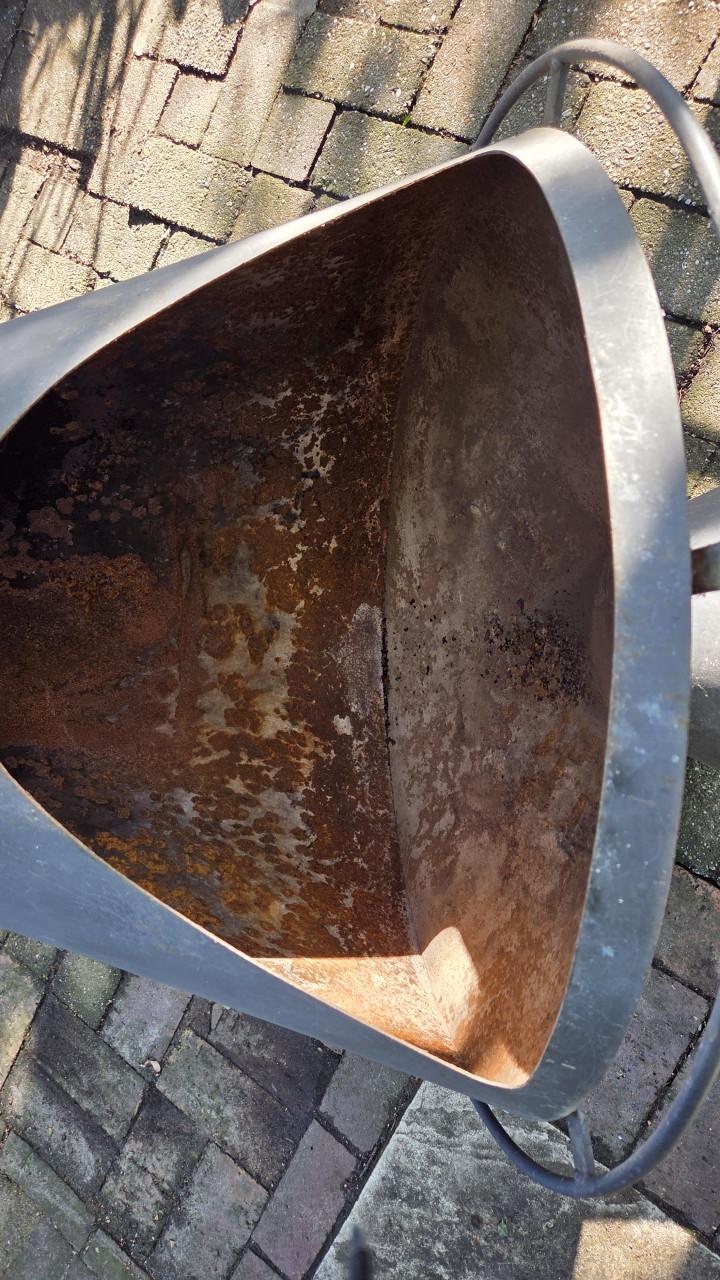 Gebruikte vuurkorf / tuinhaard voor gezellige avonden