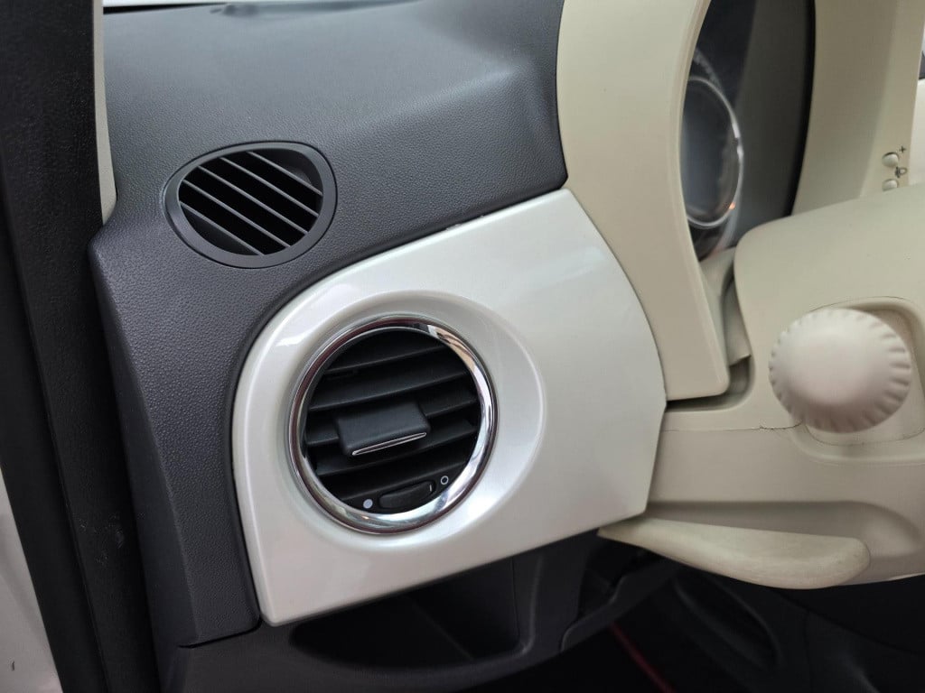 Fiat 500 twinair met panoramadak en unieke parelmoerkleur | tweedehands fia