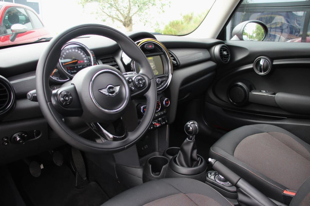 Mini One mini 1.2 chili business - pano - pdc rondom - led - stoel verw - n