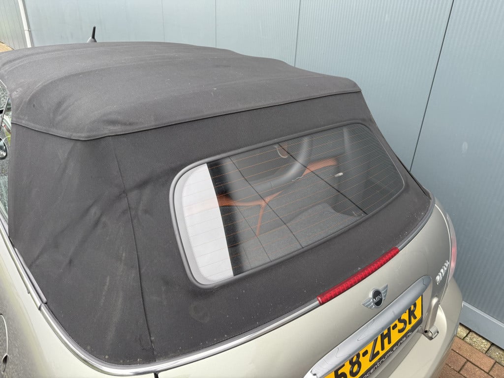 Mini Cooper Cabrio mini 1.6 115pk chili sidewalk