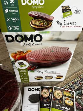 Pizza maker