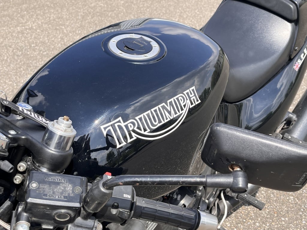 Triumph Speed Triple tour t300