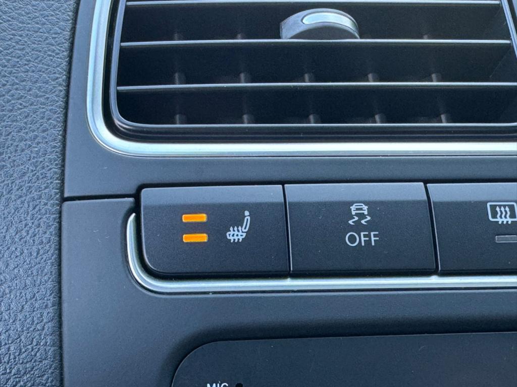 Volkswagen Polo 1.4-16v style * cruise control * panoramadak * carplay