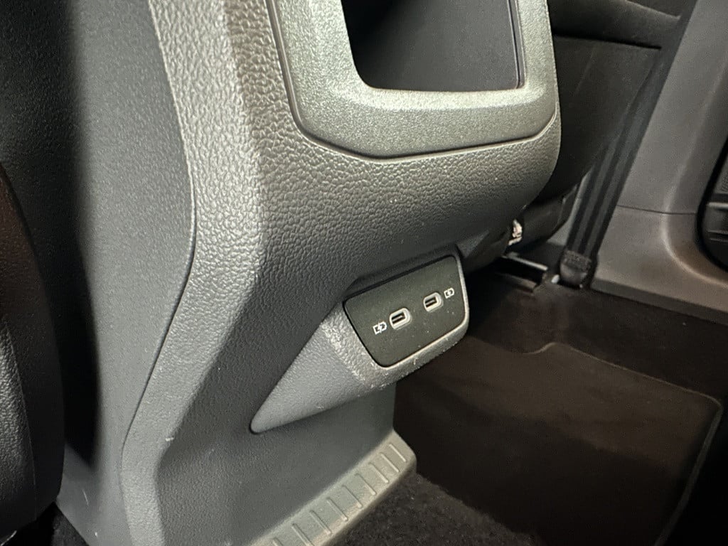 Volkswagen T-cross 1.0 tsi style 110pk | virtual cockpit | 6 versnellingen 