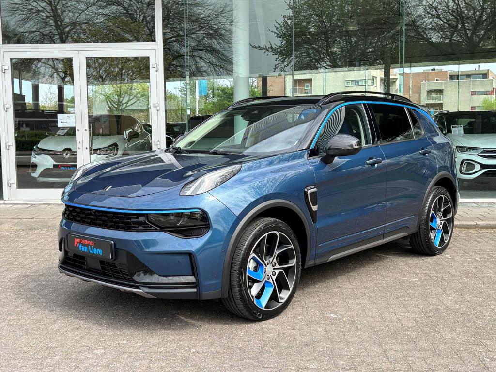 Lynk & Co 01 1.5td 261pk phev 7dcth|navi| schuifdak| 360gr camera|carplay| 