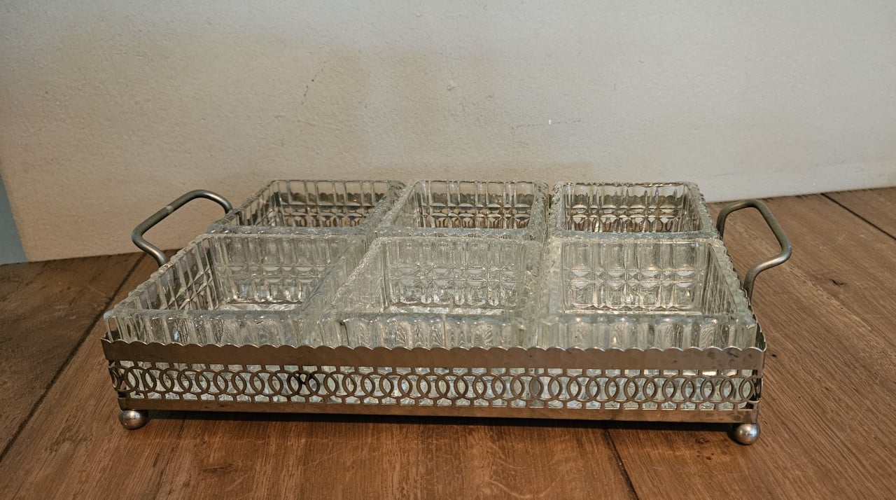 Plateau met 6 schaaltjes