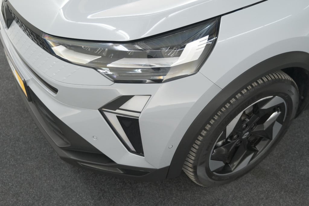 Renault Captur tce 90 techno | nieuw model | camera | harman kardon | apple