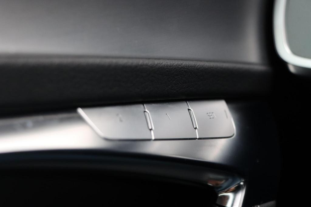 Audi A6 avant 50 tfsie quattro s-line edition 299pk s-tronic
