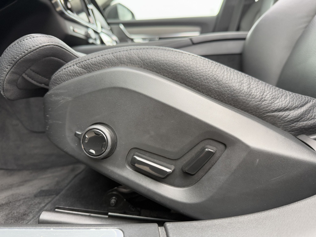 Volvo V90 t8 390pk awd recharge inscription| panodak| adap.cruise| trekhaa