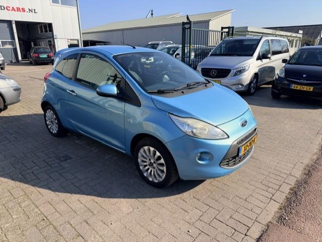 Ford KA 1.2 titanium x