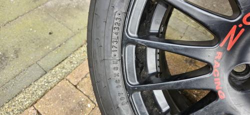 Toyo R888R banden op O.Z Racing velgen