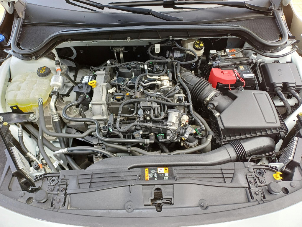 Ford Focus wagon 1.0 ecoboost hybrid st line