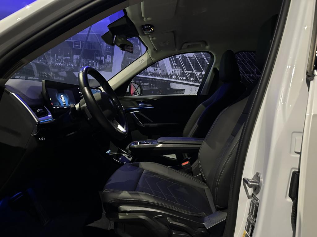 BMW Ix1 edrive20 67 kwh *leer*camera*keyless*