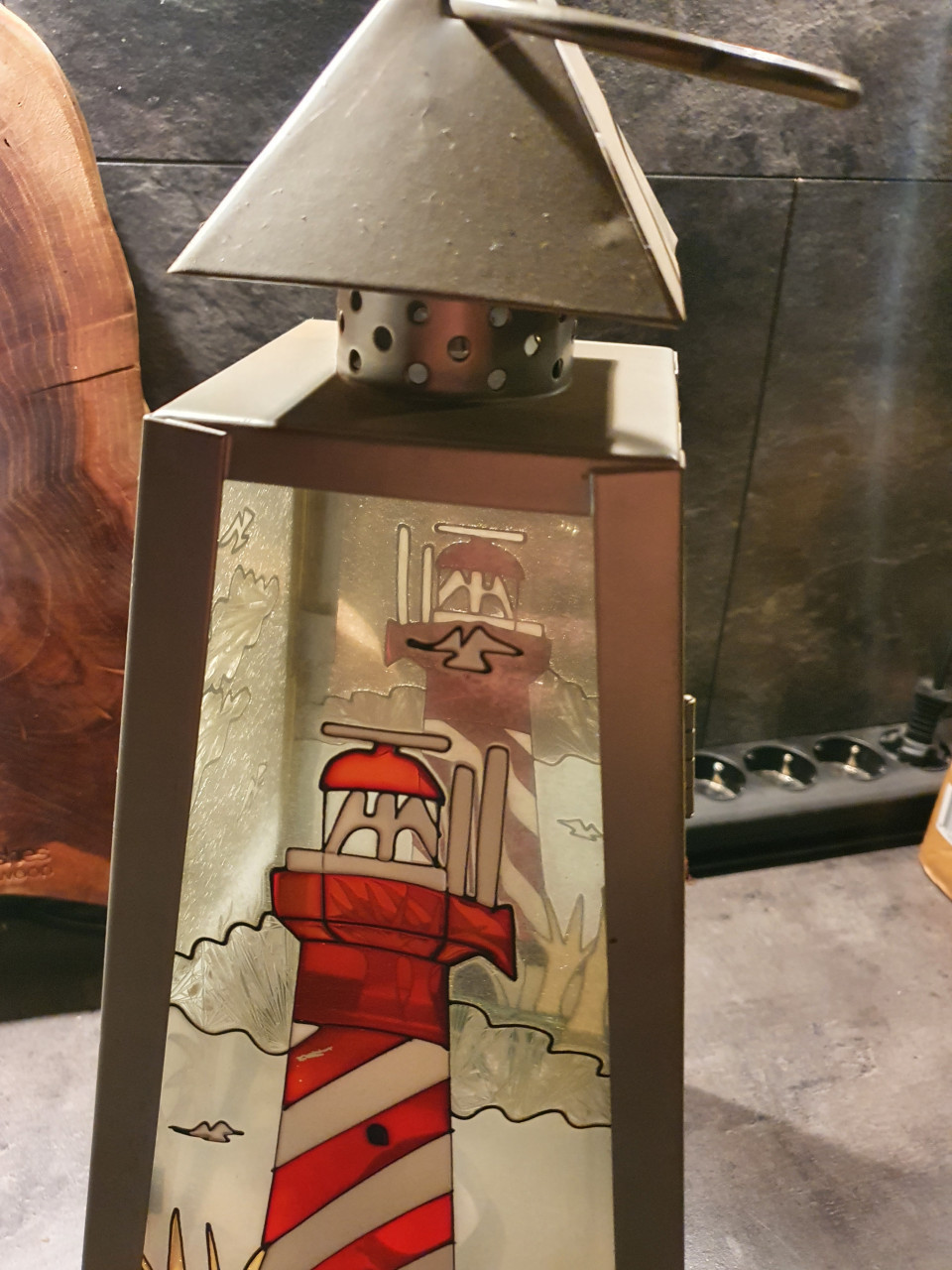 Heel leuke grote metalen Vuurtoren lantaarn met een theelichthouder...