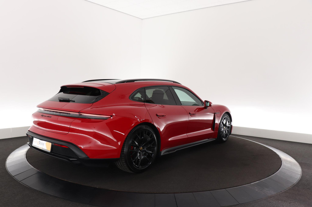 Porsche Taycan sport turismo gts | 93 kwh accu plus | surround view | innod