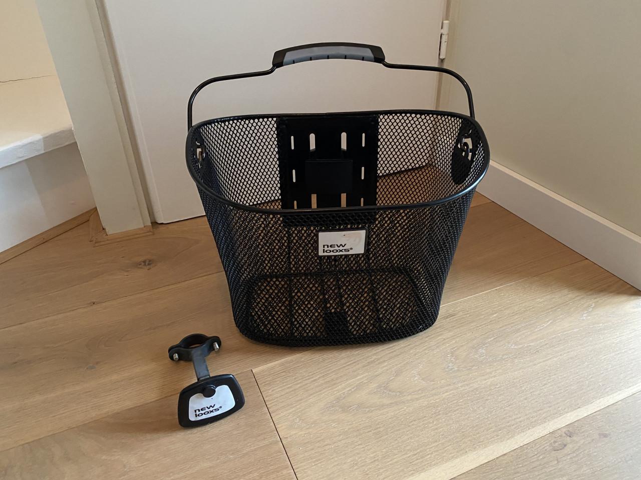New Looks | fietsmand met bevestiging | zwart