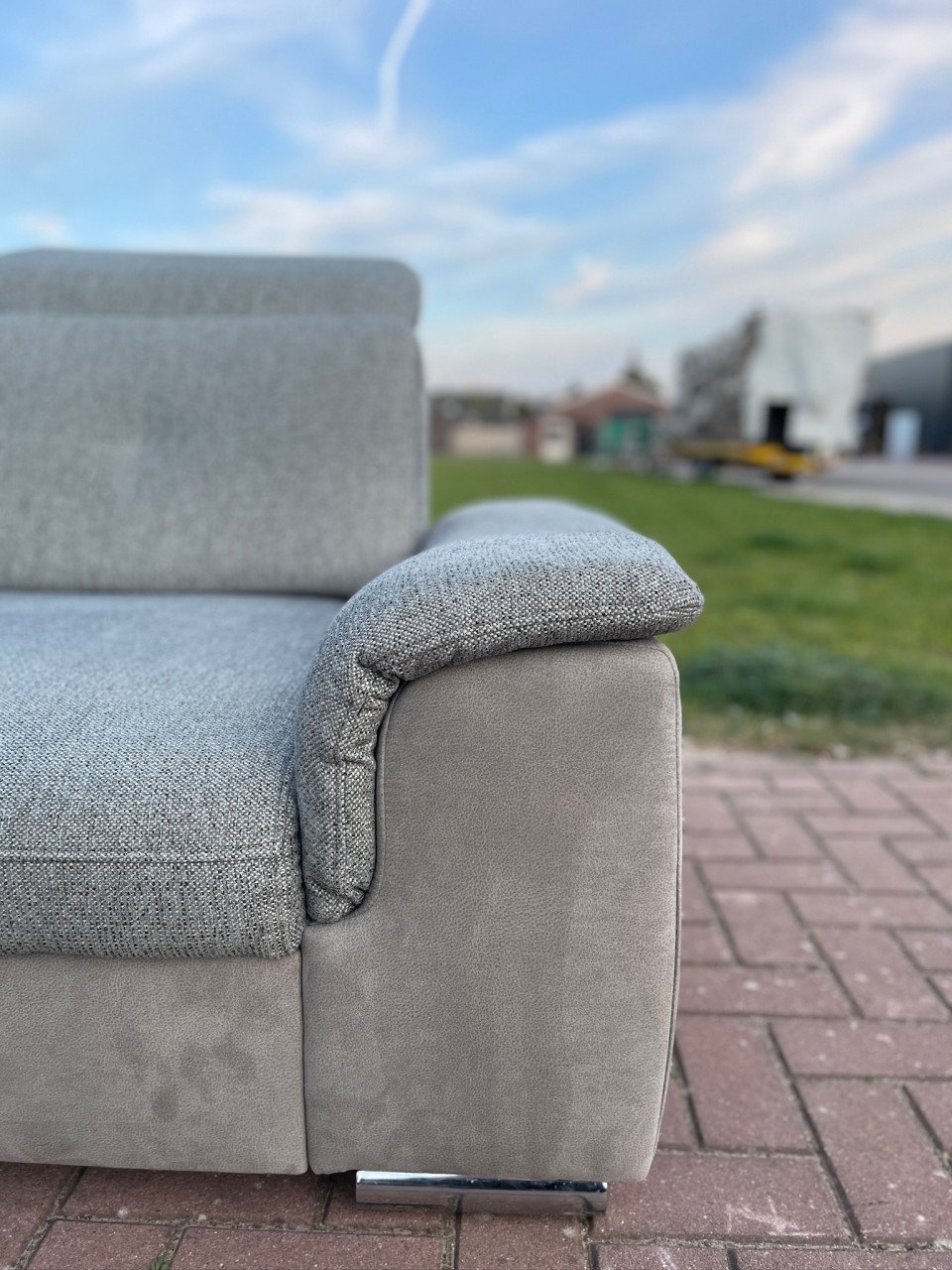 GRATIS LEVERING HEEL NL Moderne Grijs Stoffen Hoekbank + Slaapfunctie