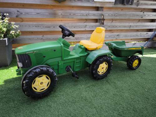 Traptractor john deere rolly toys met aanhanger