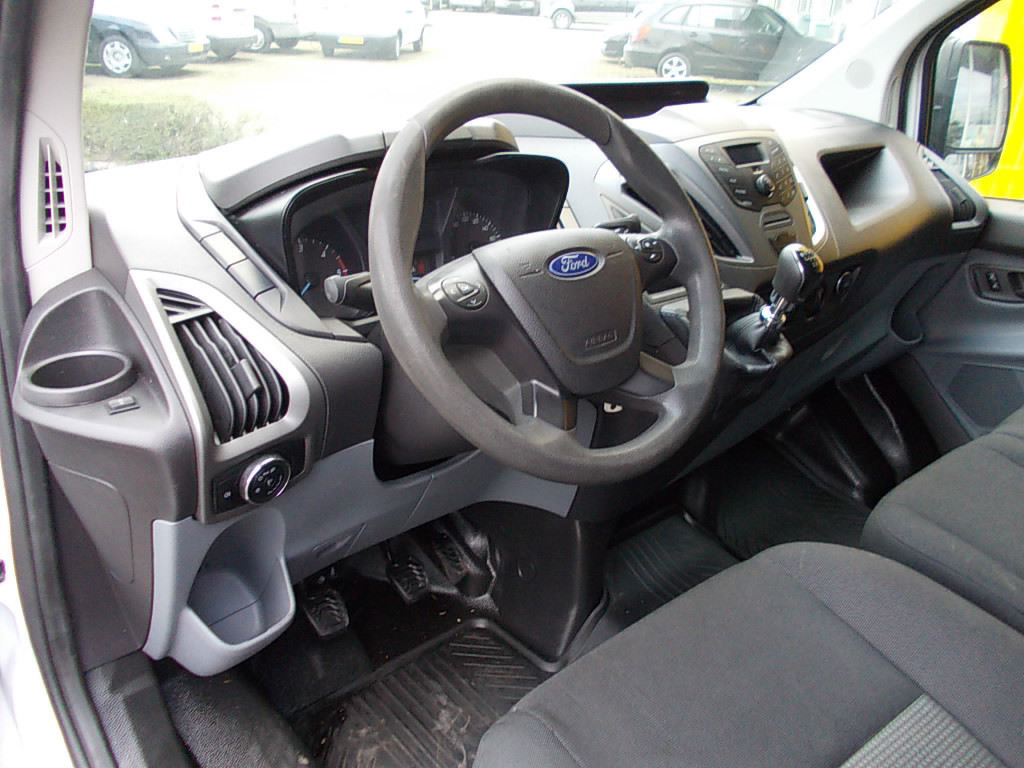 Ford Transit Custom 2.0 tdci airco, schuifdeur, 3-zits, trekhaak