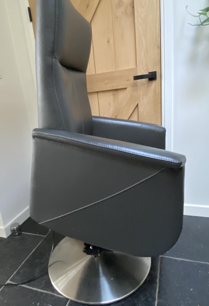 Prachtige sta  op stoel/ relax fauteuil van Prominent, maat S/M