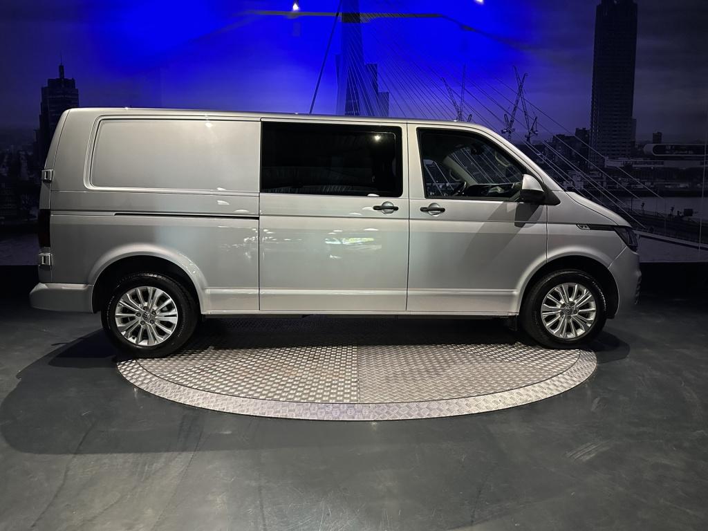 Volkswagen Transporter 2.0 tdi l2h1 30 dc *navi*appconnect*camera*