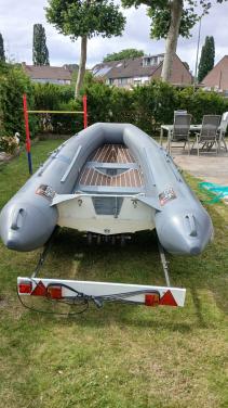Rib rubberboot Frib360 met kalftrailer en elektromotor