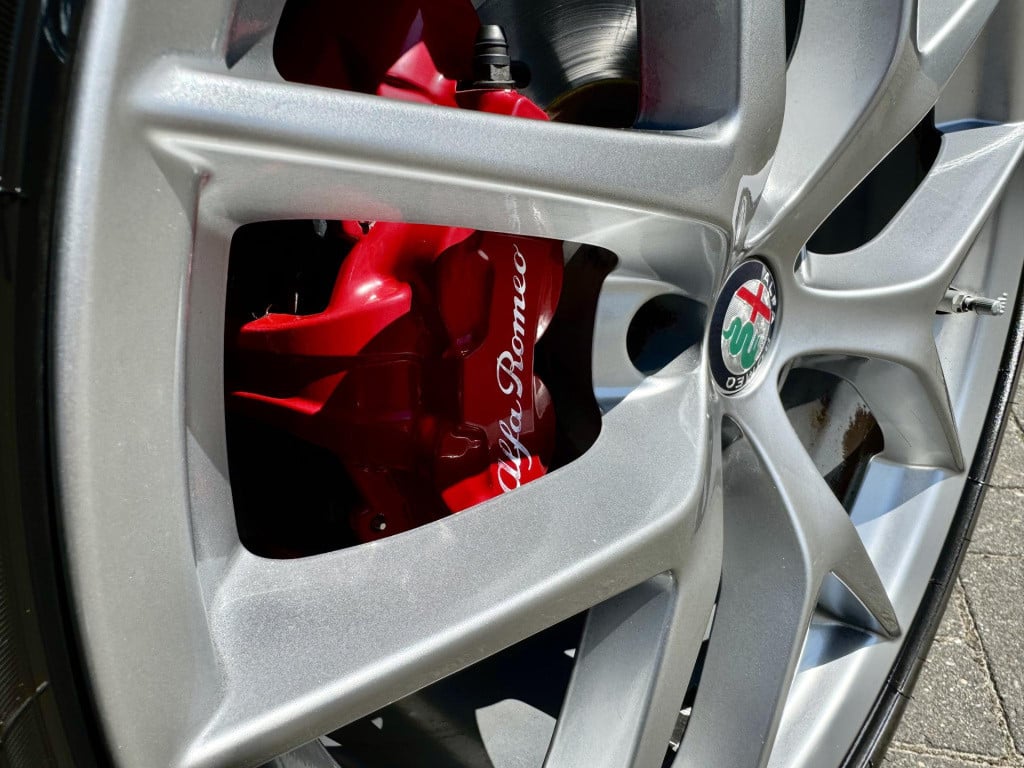 Alfa Romeo Stelvio 2.0 t awd super veloce interieur | trekhaak afneembaar |