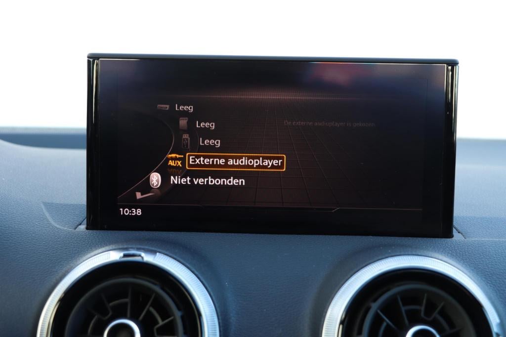 Audi Q2 35 tfsi s edition 150pk s tronic