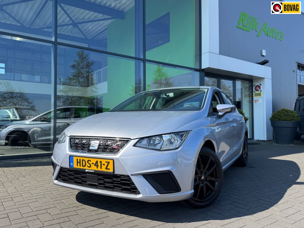 Seat Ibiza 1.0 style * cruise control * bluetooth * airco