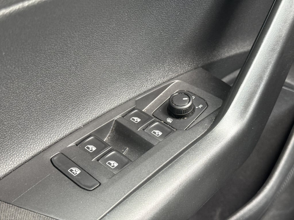 Volkswagen Polo 1.0 tsi comfortline | nl-auto | 1e eig | navi | carplay | a