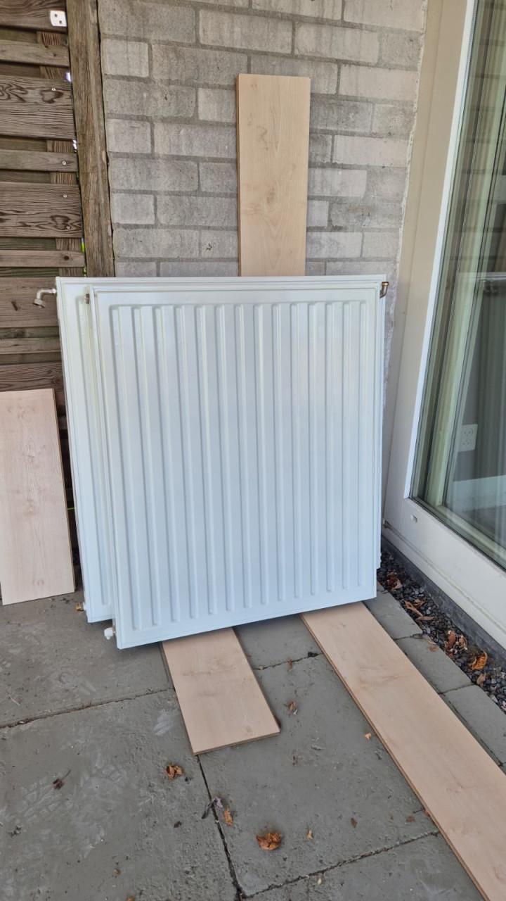 5 radiatoren incl toebehoren