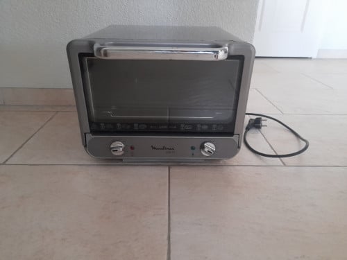 Moulinex oventje 36 x 33 x 29H (in goede staat )