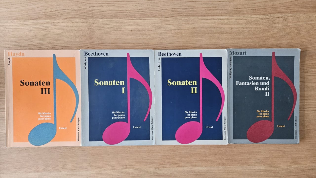 Diverse bladmuziek piano