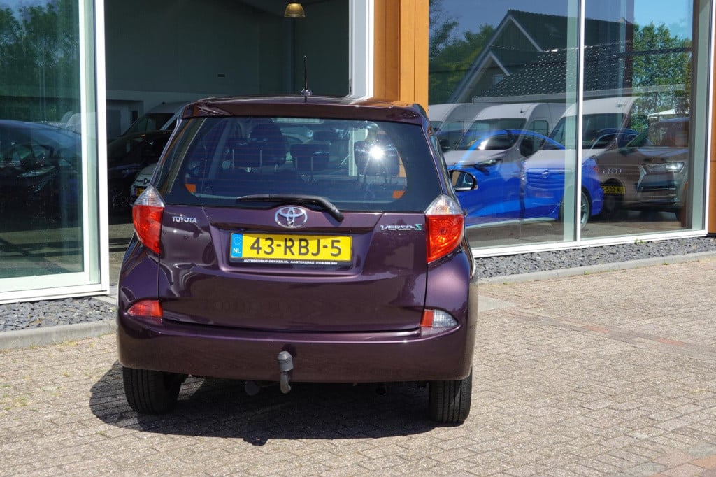 Toyota Verso-s 1.3 vvt-i 100-pk aspiration