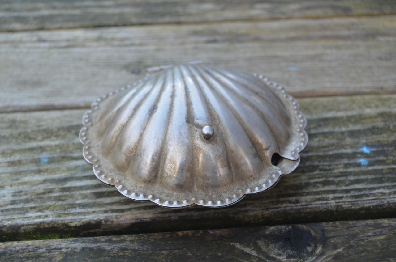 Schelpvormig doosje verzilverd