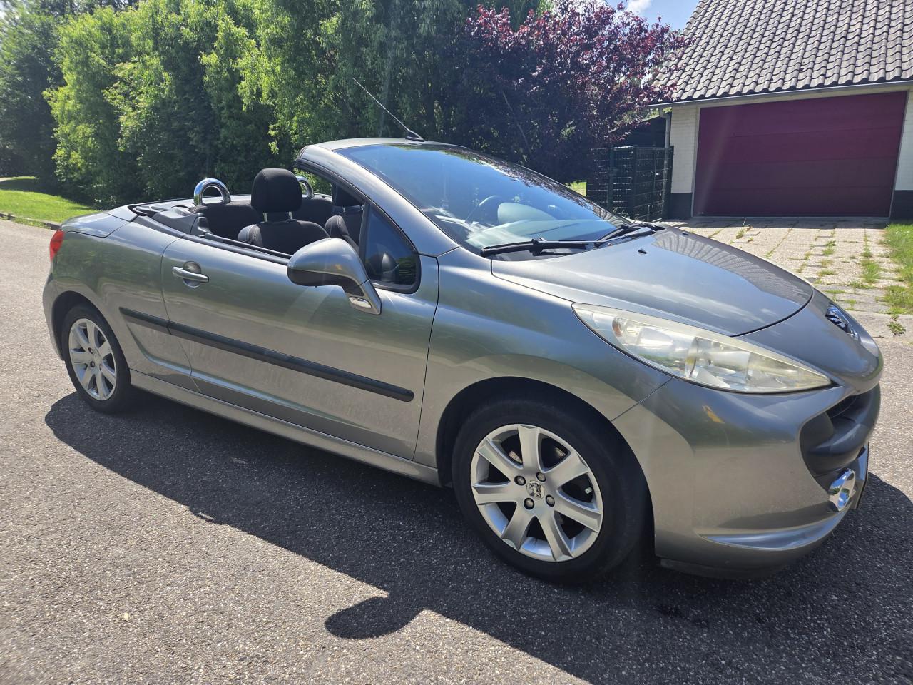 Peugeot 207cc 1.6vti 109000km cabrio