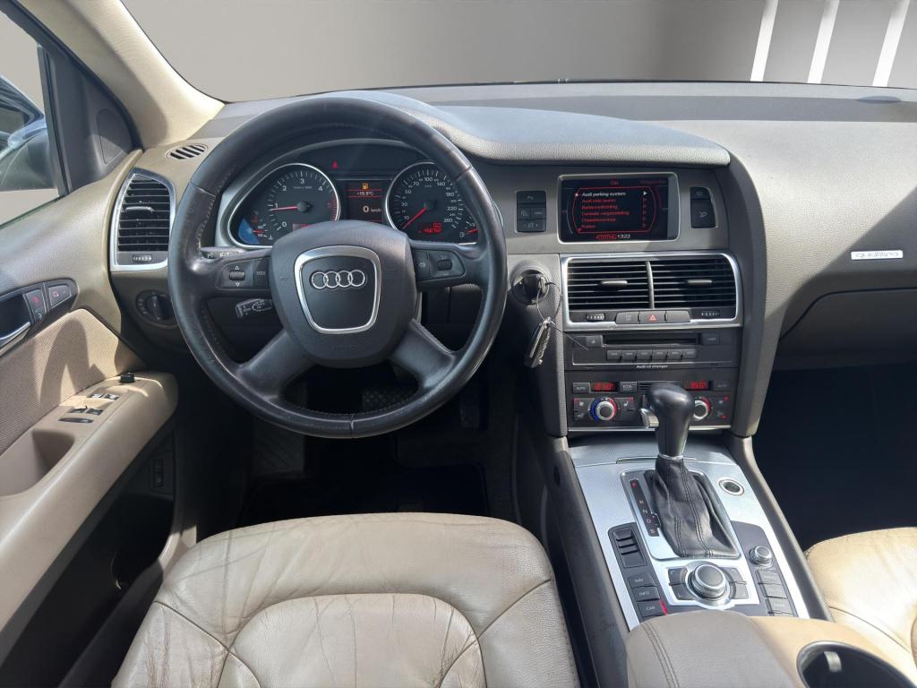 Audi Q7 3.0 tdi quattro pro line+ 5+2