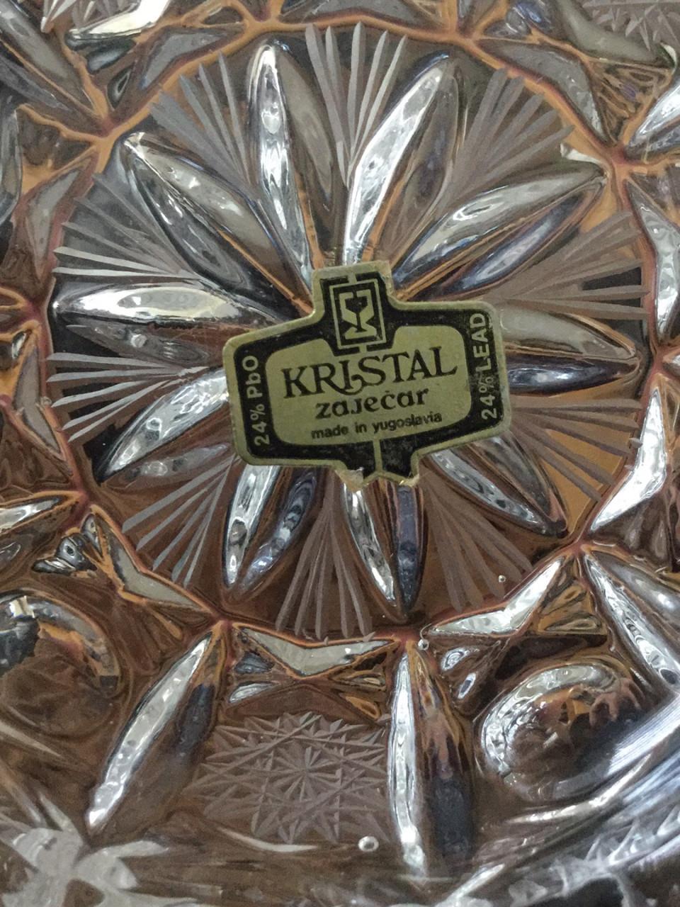 2 Nieuwe Mooi geslepen zuiver kristallen bakjes 24% pb