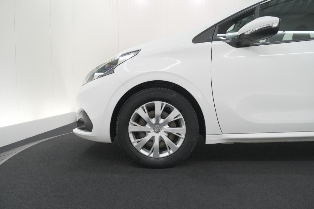Peugeot 208 puretech 82 blue lion | apple carplay | parkeersensoren | navig