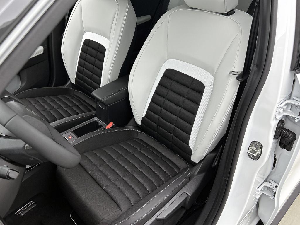 Citroen C3 Aircross hybrid 145pk automaat max | rijklaar | apple carplay | 